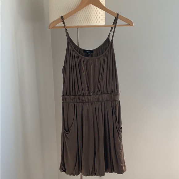 Dress with pockets - Picture 1 of 1